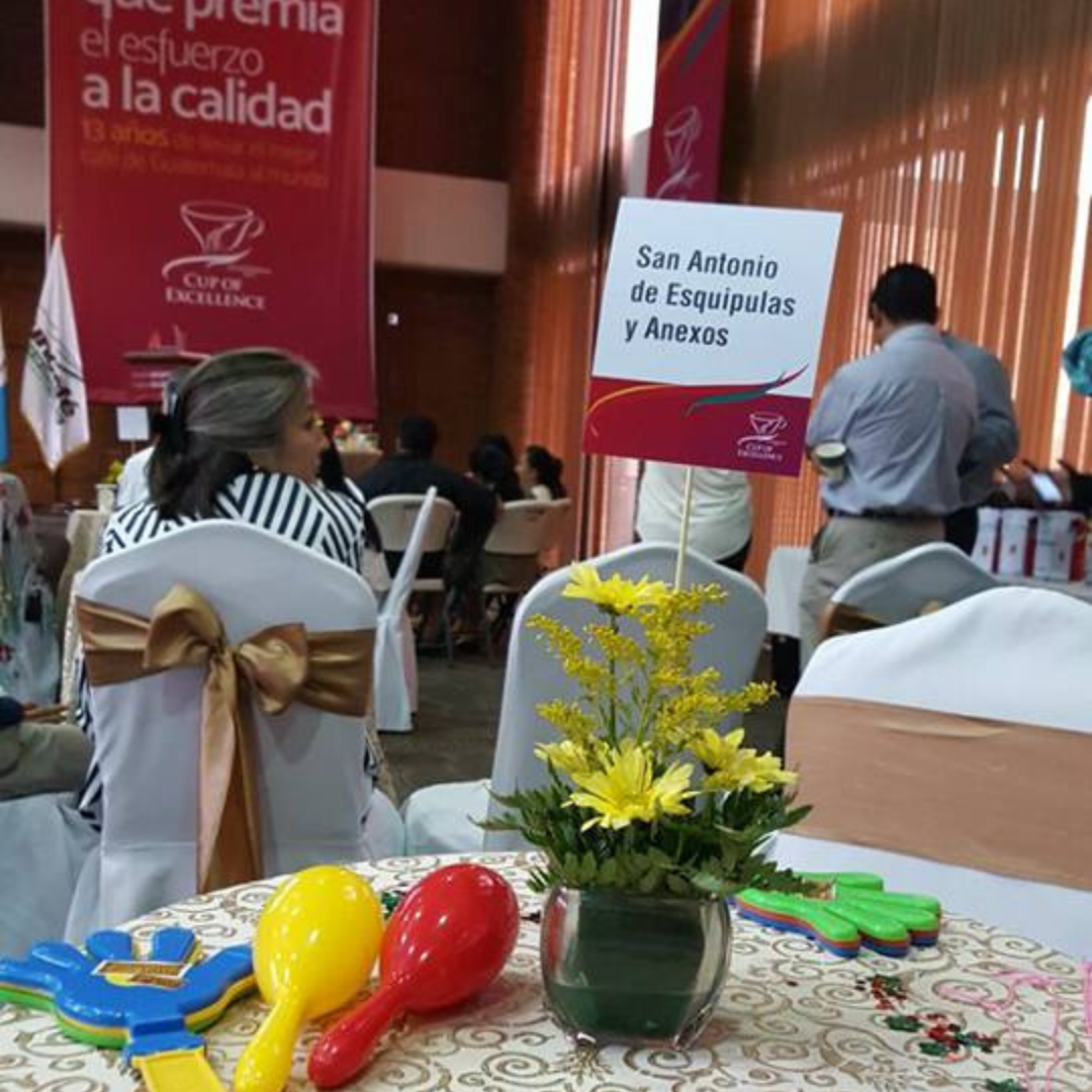 223 聖安東尼奧莊園 San Antonio Farm・波旁(Bourbon)・蜜處理・薇薇特南果